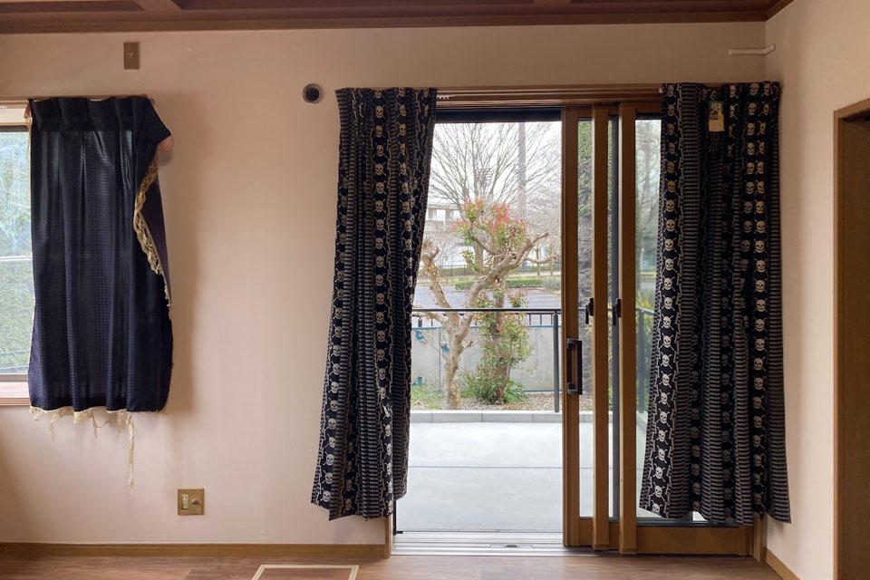 電動車いすを想定したやや急なスロープ（傾斜角：1/10.6）