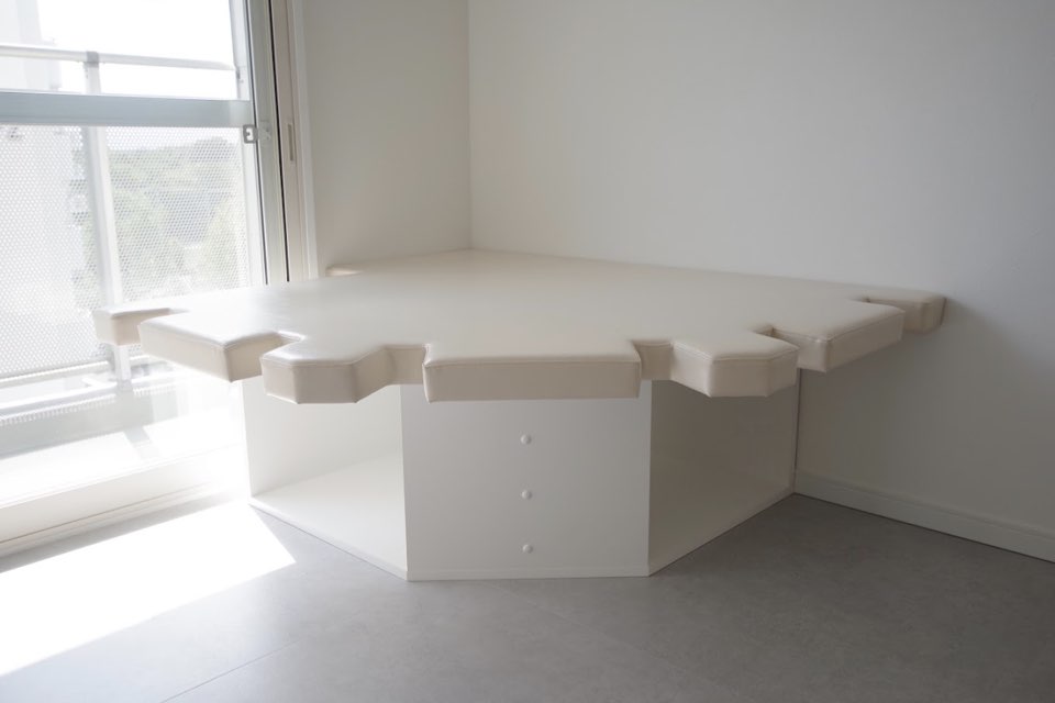 「車いす3台のドッグステーションとなる」車いす乗り移り移乗台