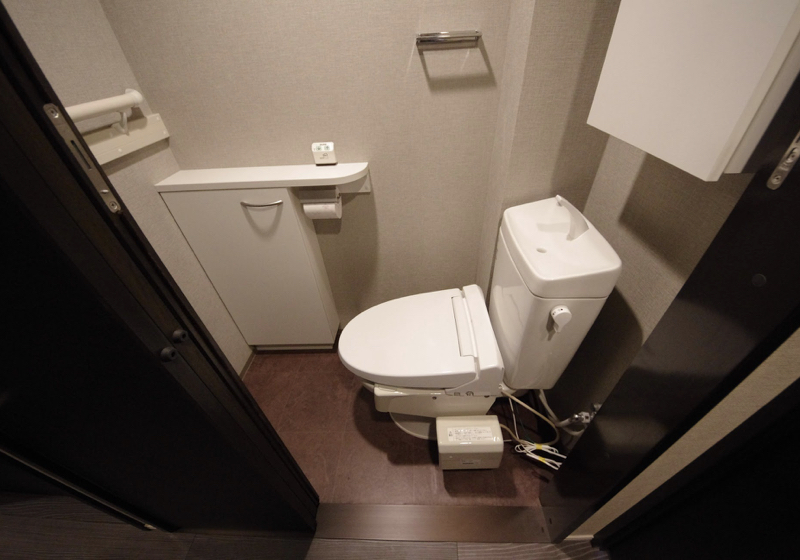 マンション選びのポイントは「横向きトイレ」