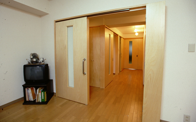 『ベッドを置く場所を、選択できる自由があること』車いすを想定したマンションリフォーム（３）